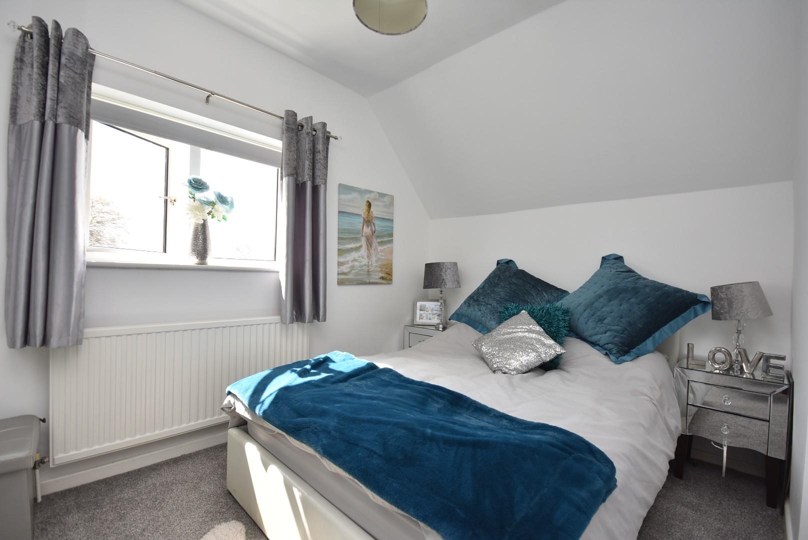 12 Stradling Close, Sully, CF64 5HU